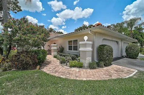 7341 Golf Pointe Circle Sarasota FL 34243