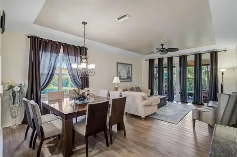 7341 Golf Pointe Circle Sarasota FL 34243