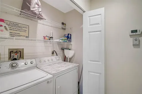 7341 Golf Pointe Circle Sarasota FL 34243