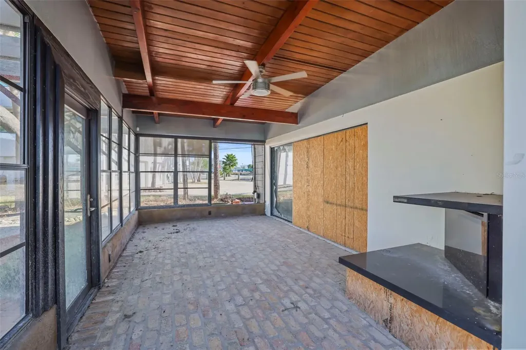 11921 Lagoon Lane Treasure Island FL 33706