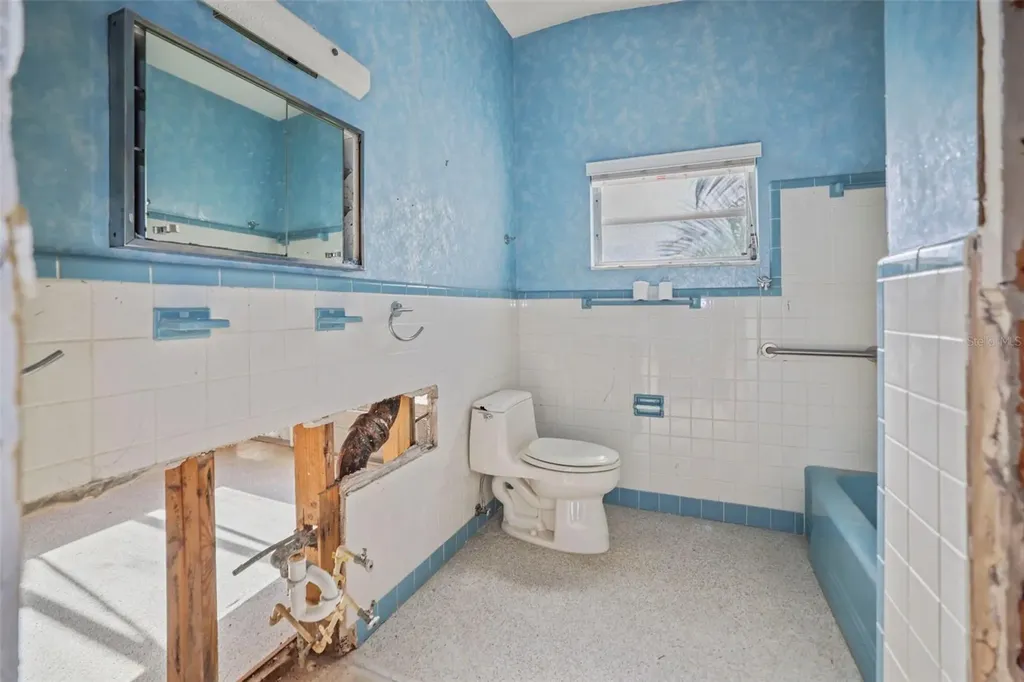 11921 Lagoon Lane Treasure Island FL 33706