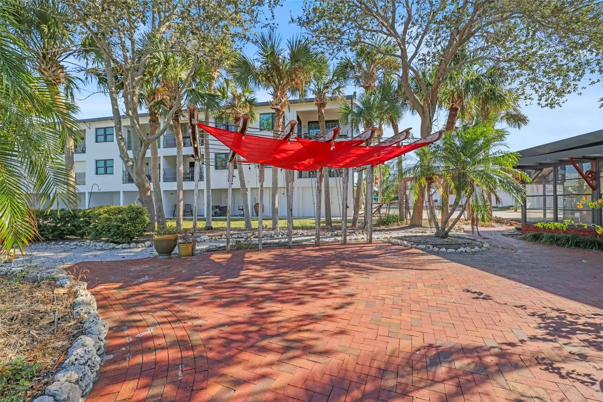 11921 Lagoon Lane Treasure Island FL 33706