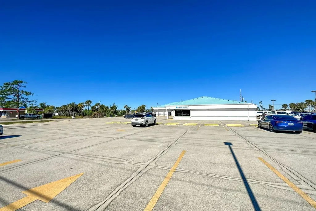 2400 S Mccall Road Englewood FL 34224