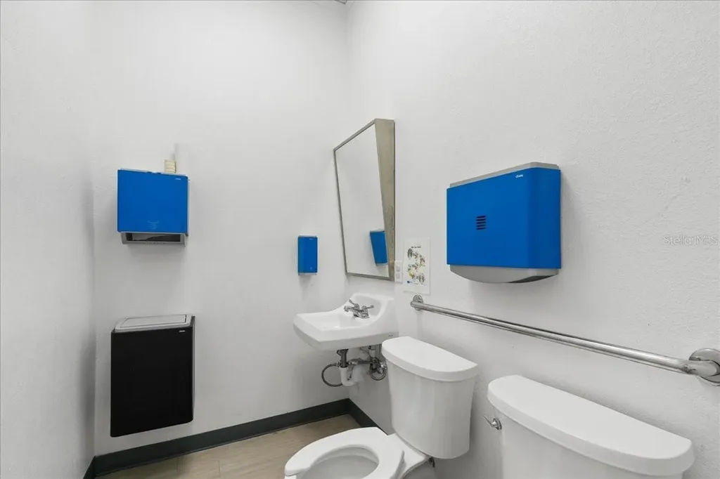 1938 NE Waldo Road Gainesville FL 32609