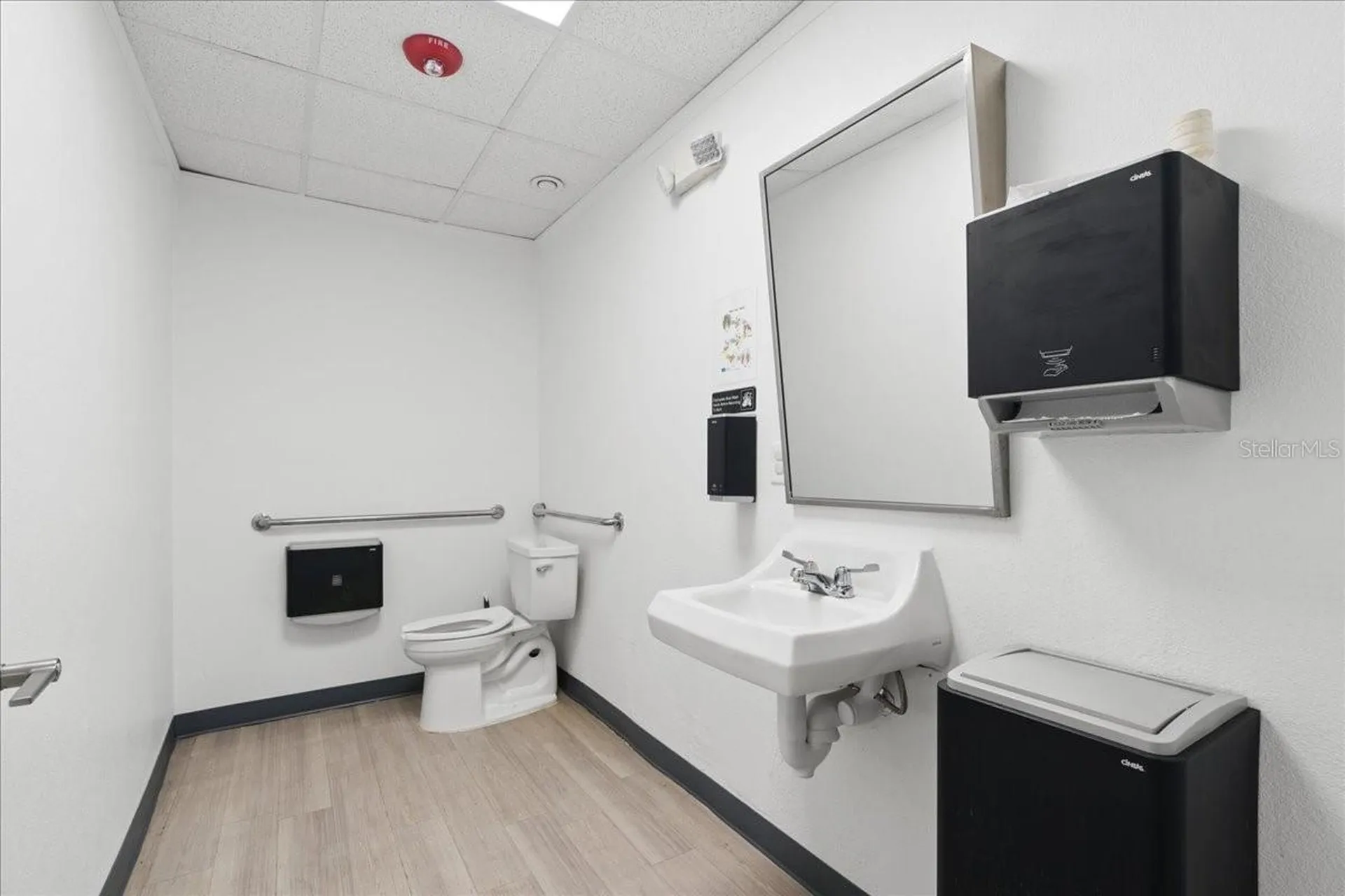 1938 NE Waldo Road Gainesville FL 32609