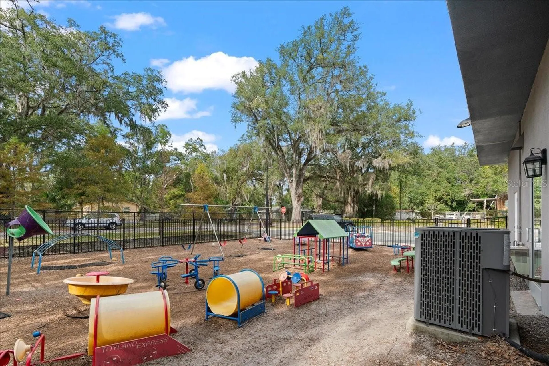 1938 NE Waldo Road Gainesville FL 32609