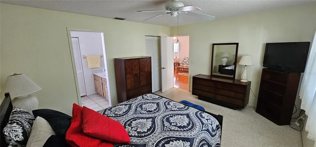 64 Circlewood Drive Venice FL 34293