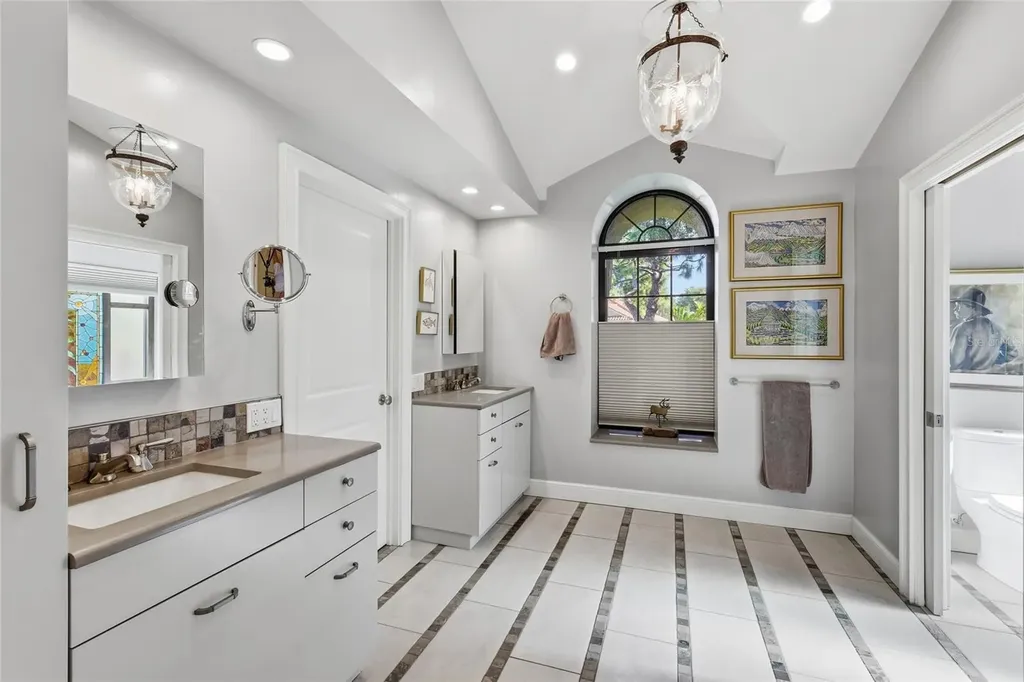 1690 Pine Harrier Circle Sarasota FL 34231
