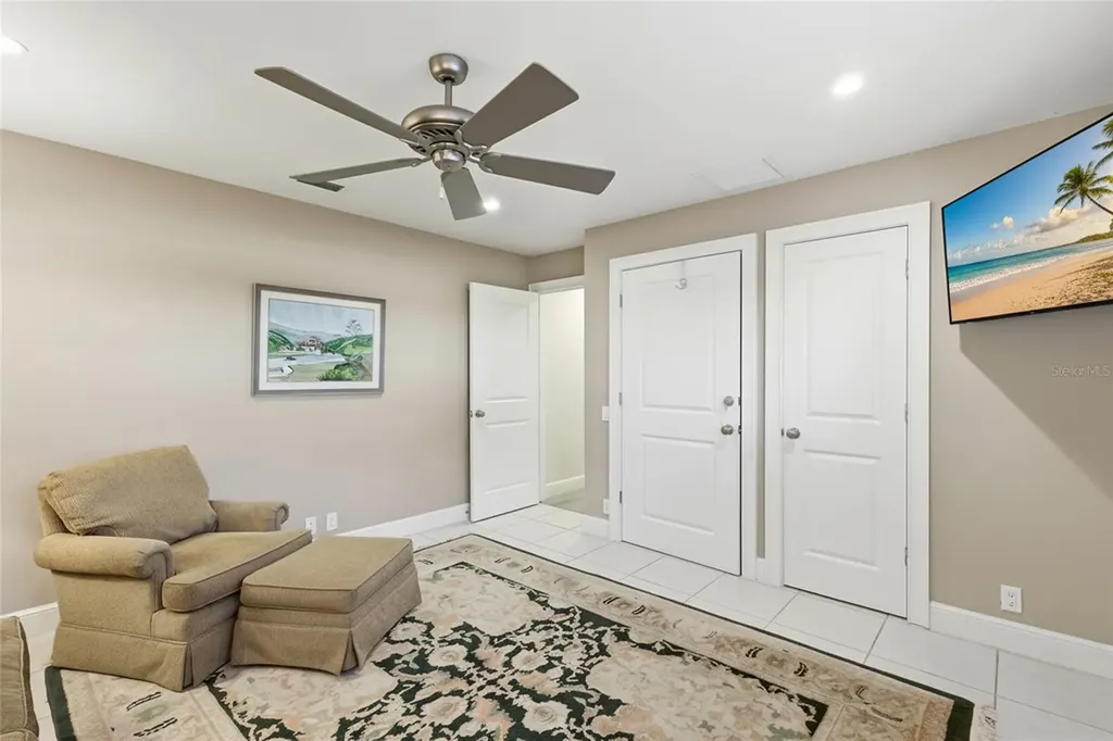 1690 Pine Harrier Circle Sarasota FL 34231