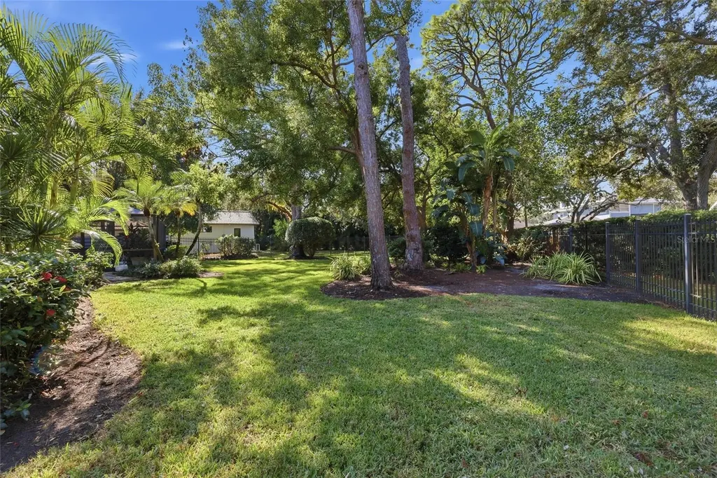 1690 Pine Harrier Circle Sarasota FL 34231