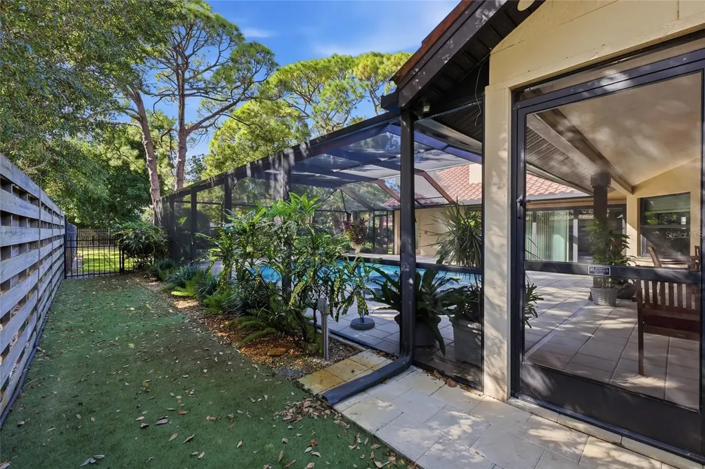 1690 Pine Harrier Circle Sarasota FL 34231
