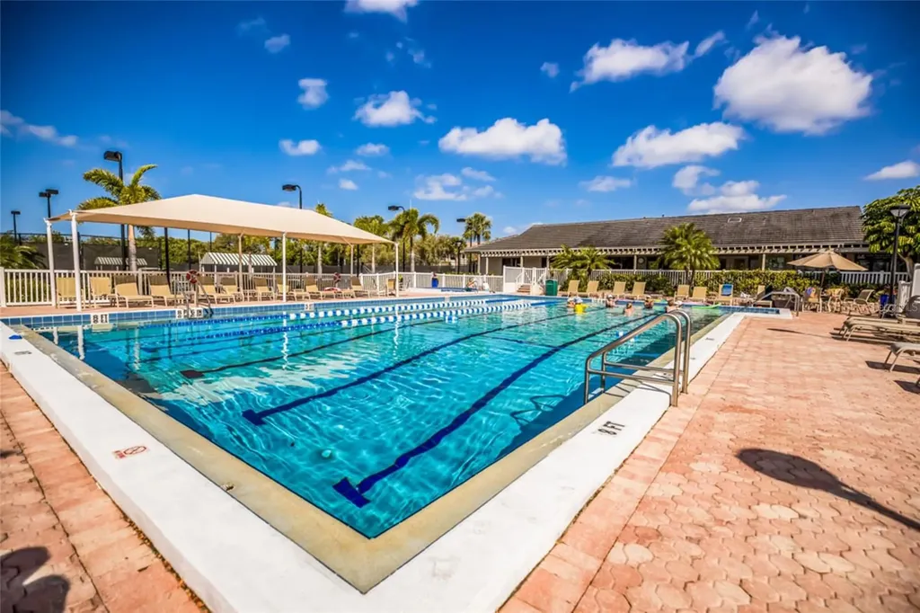 1690 Pine Harrier Circle Sarasota FL 34231