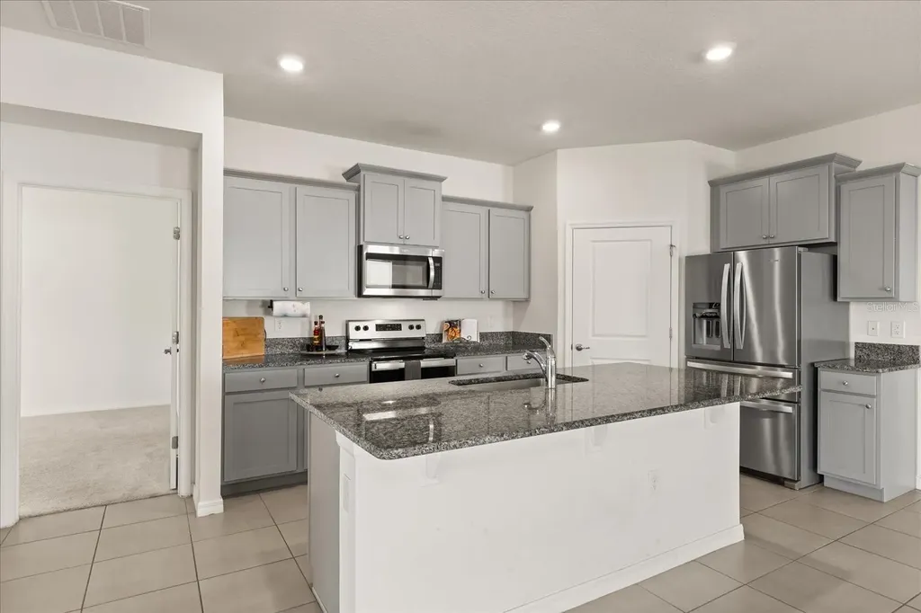8104 Penrose Place Wildwood FL 34785