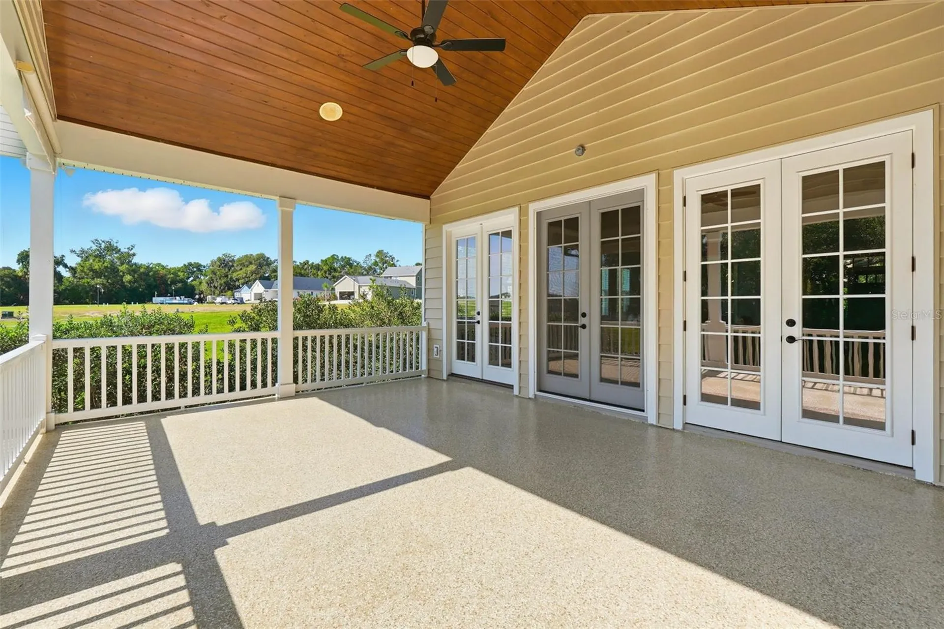 580 W 10th Avenue Mount Dora FL 32757