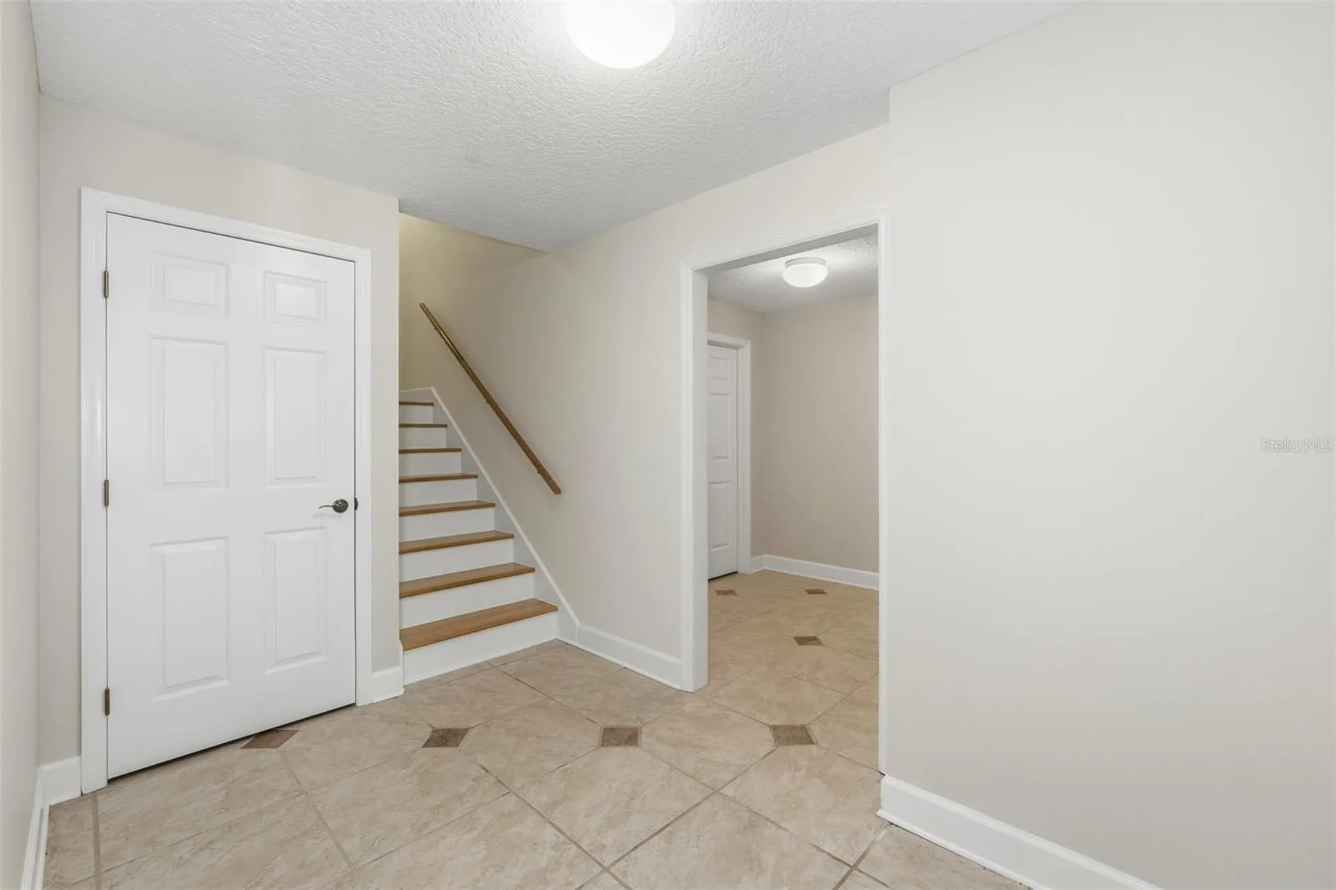 580 W 10th Avenue Mount Dora FL 32757
