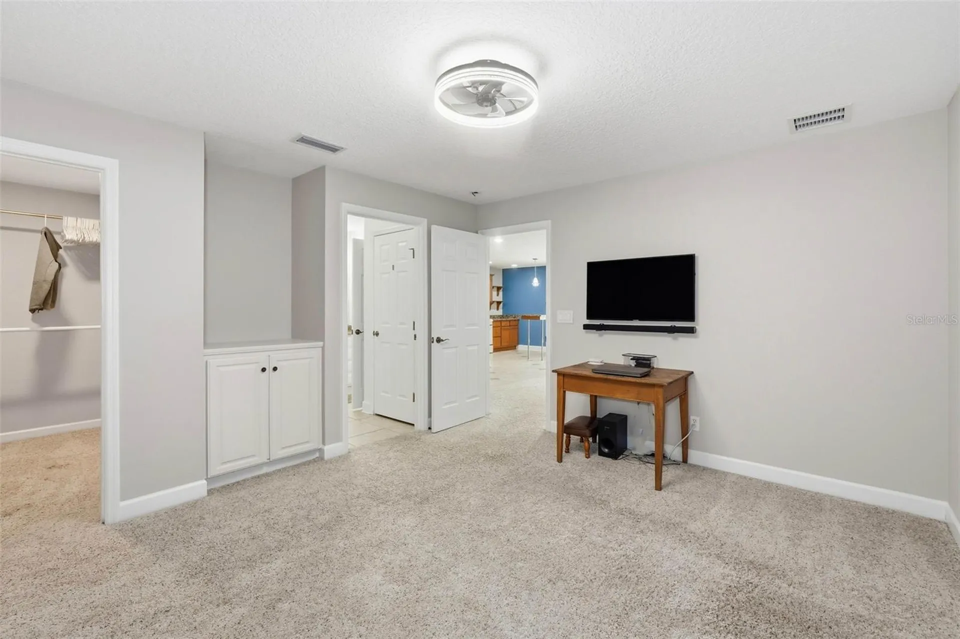 580 W 10th Avenue Mount Dora FL 32757