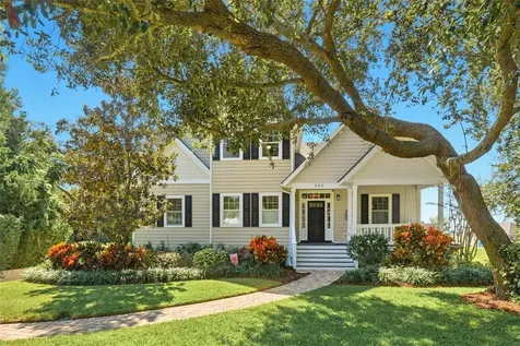 580 W 10th Avenue Mount Dora FL 32757