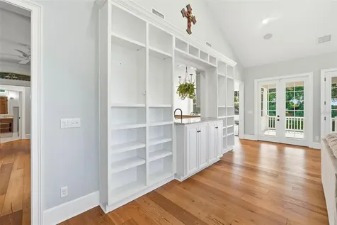 580 W 10th Avenue Mount Dora FL 32757