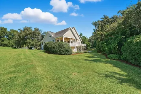 580 W 10th Avenue Mount Dora FL 32757