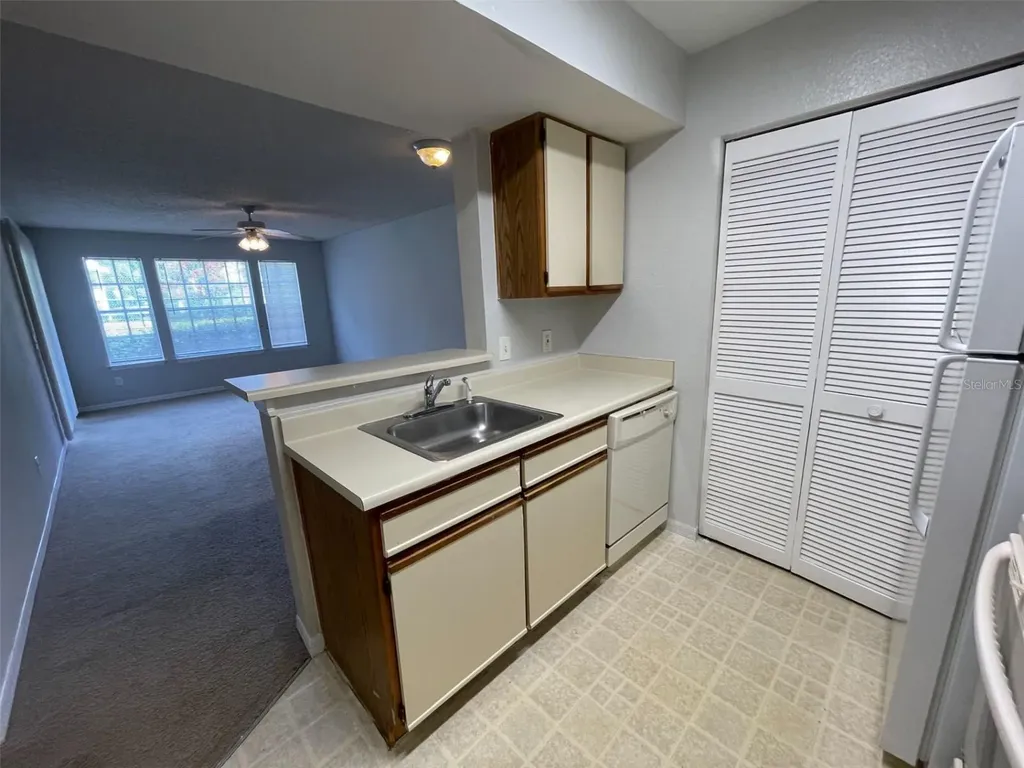 1063 S Hiawassee Road Orlando FL 32835