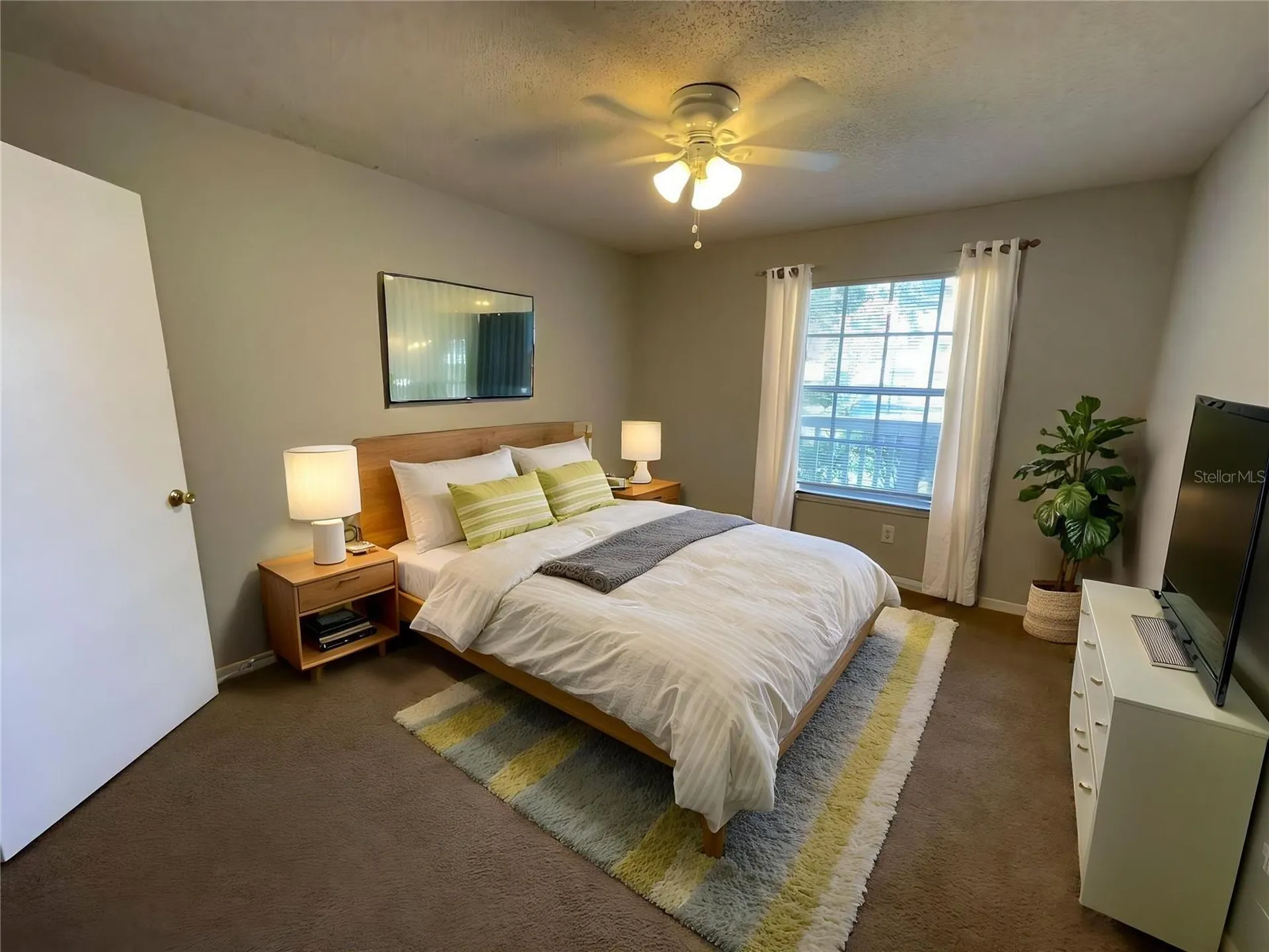 1063 S Hiawassee Road Orlando FL 32835