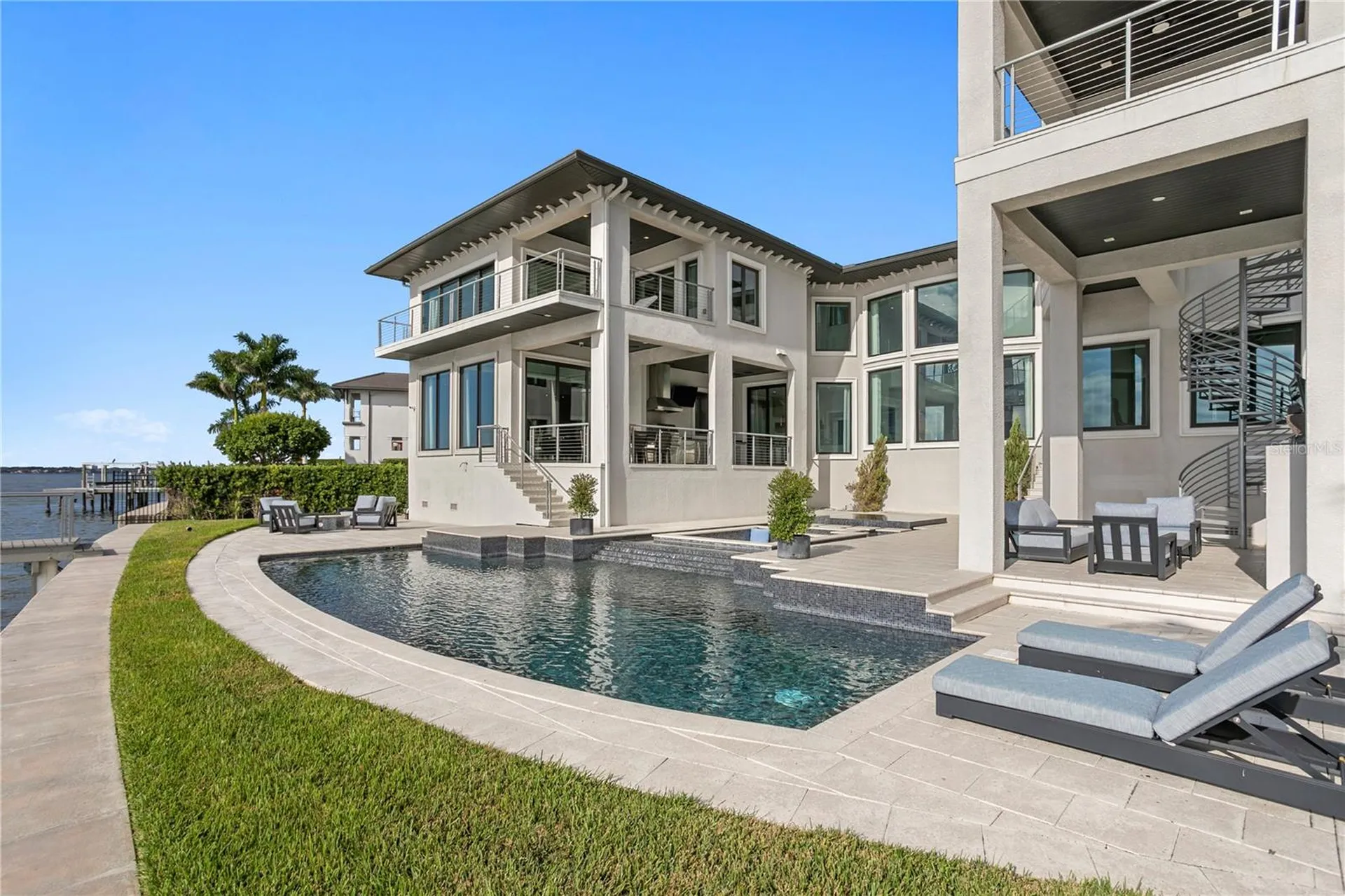 82 Martinique Avenue Tampa FL 33606
