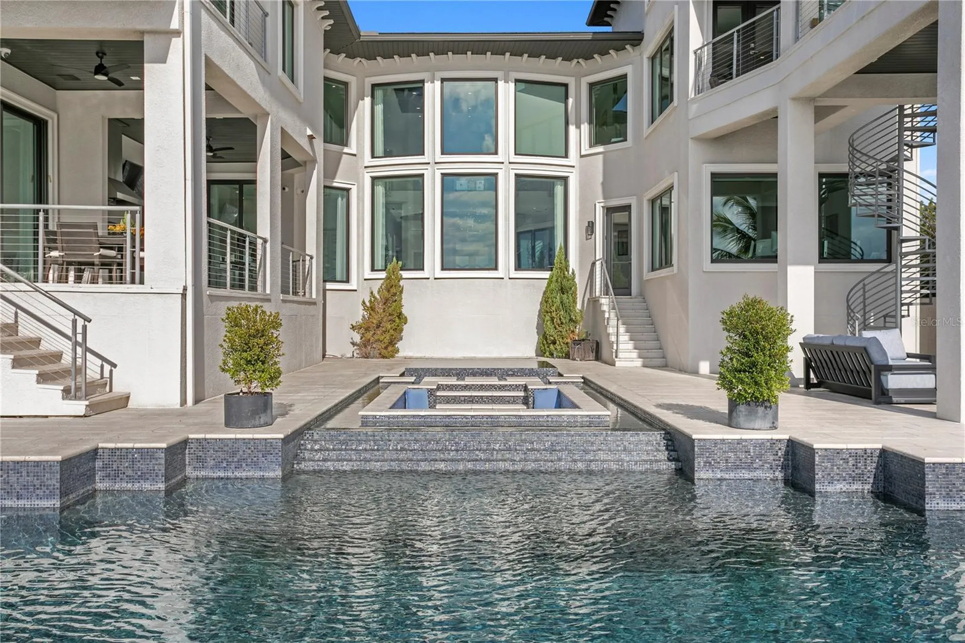 82 Martinique Avenue Tampa FL 33606