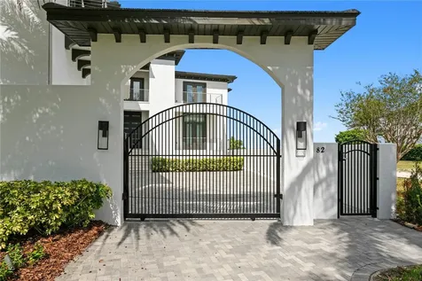 82 Martinique Avenue Tampa FL 33606