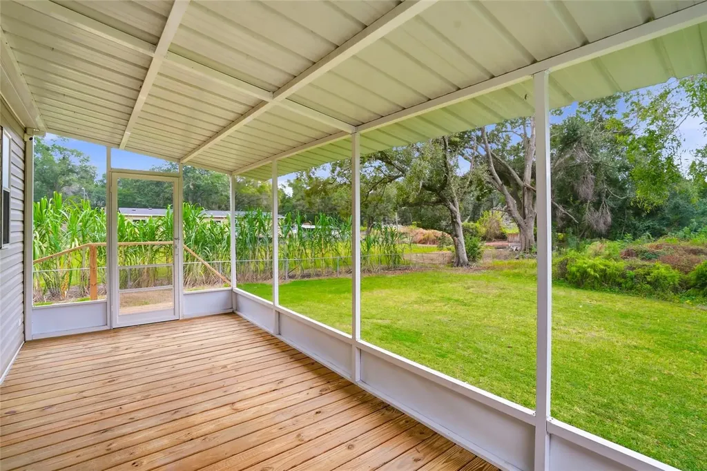 11305 Broadview Road Seffner FL 33584