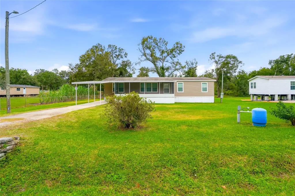 11305 Broadview Road Seffner FL 33584