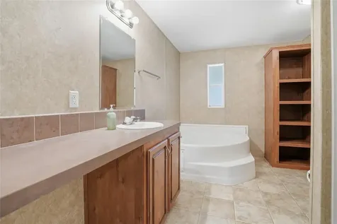 11305 Broadview Road Seffner FL 33584