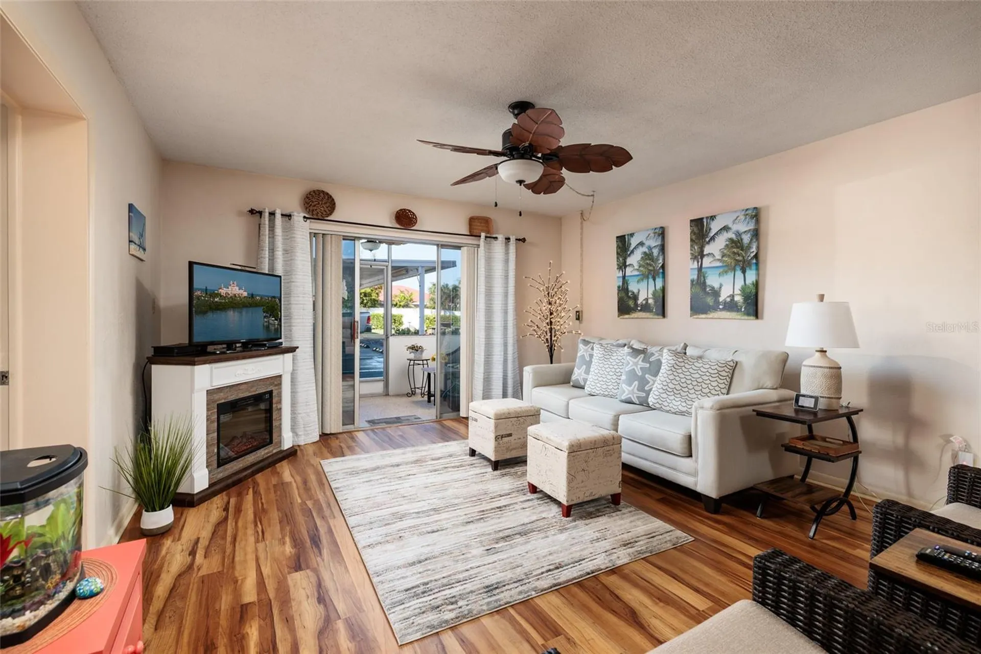 3789 46th Avenue S St Petersburg FL 33711