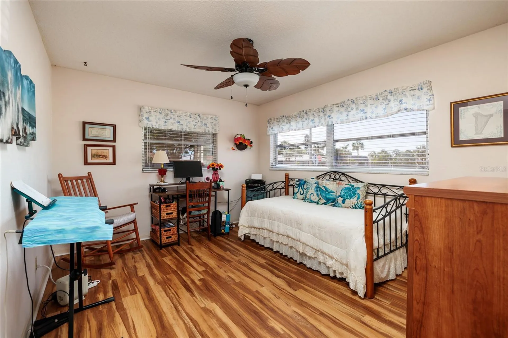 3789 46th Avenue S St Petersburg FL 33711