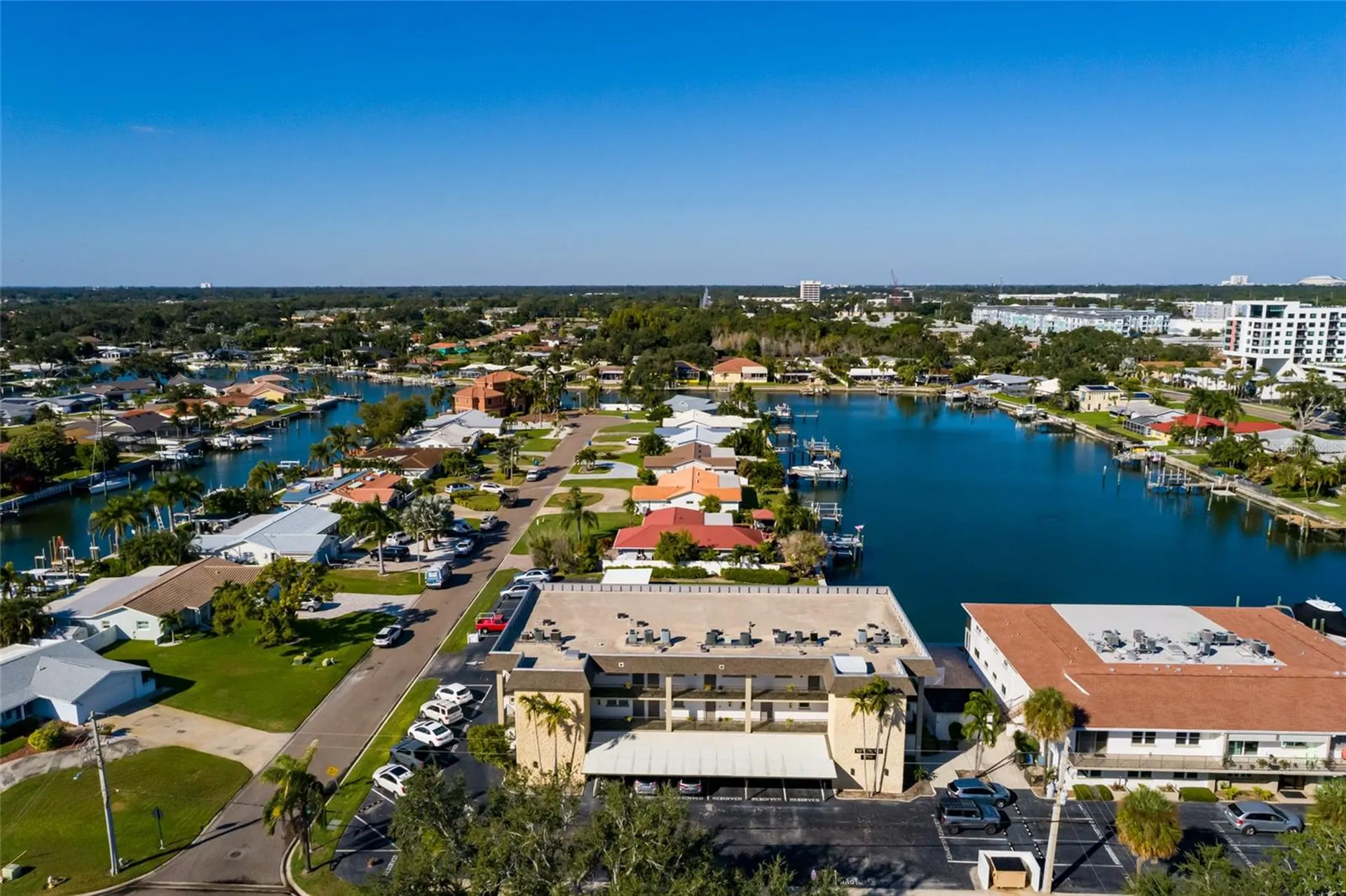 3789 46th Avenue S St Petersburg FL 33711
