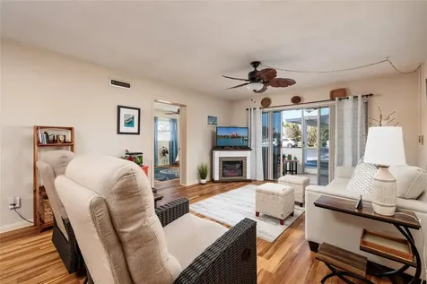 3789 46th Avenue S St Petersburg FL 33711