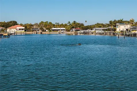 3789 46th Avenue S St Petersburg FL 33711