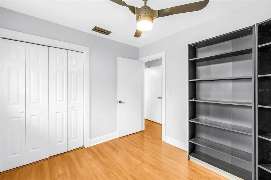 2856 65th Way N St Petersburg FL 33710