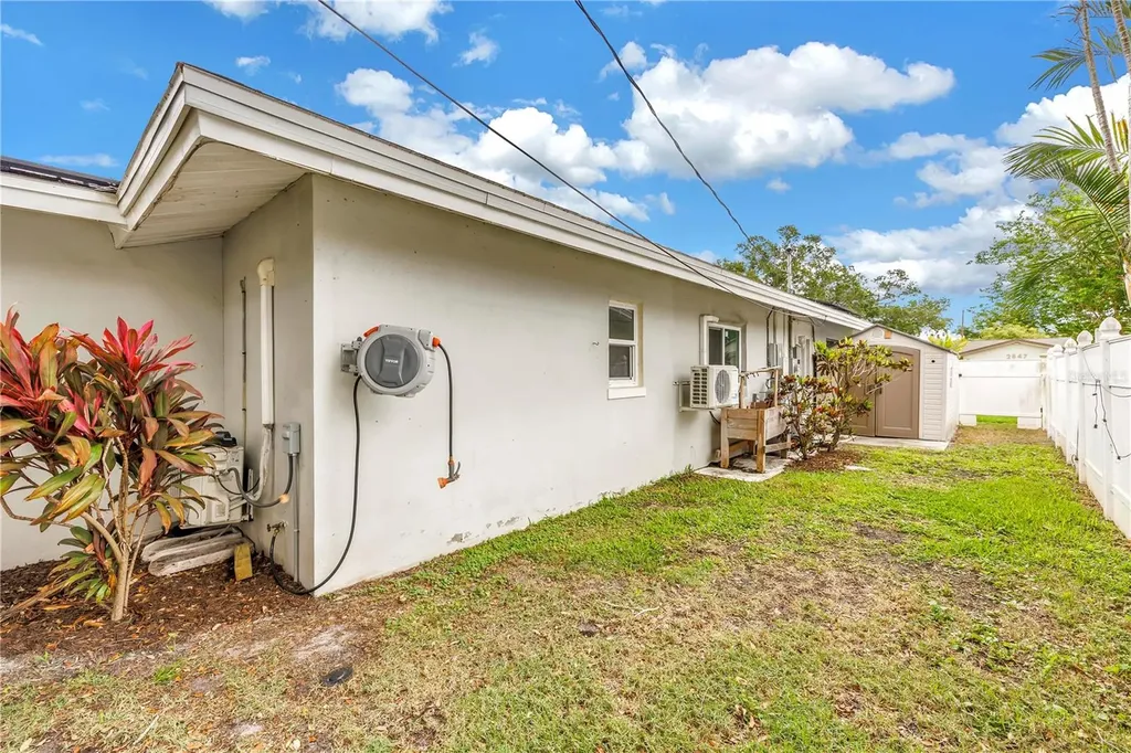 2856 65th Way N St Petersburg FL 33710