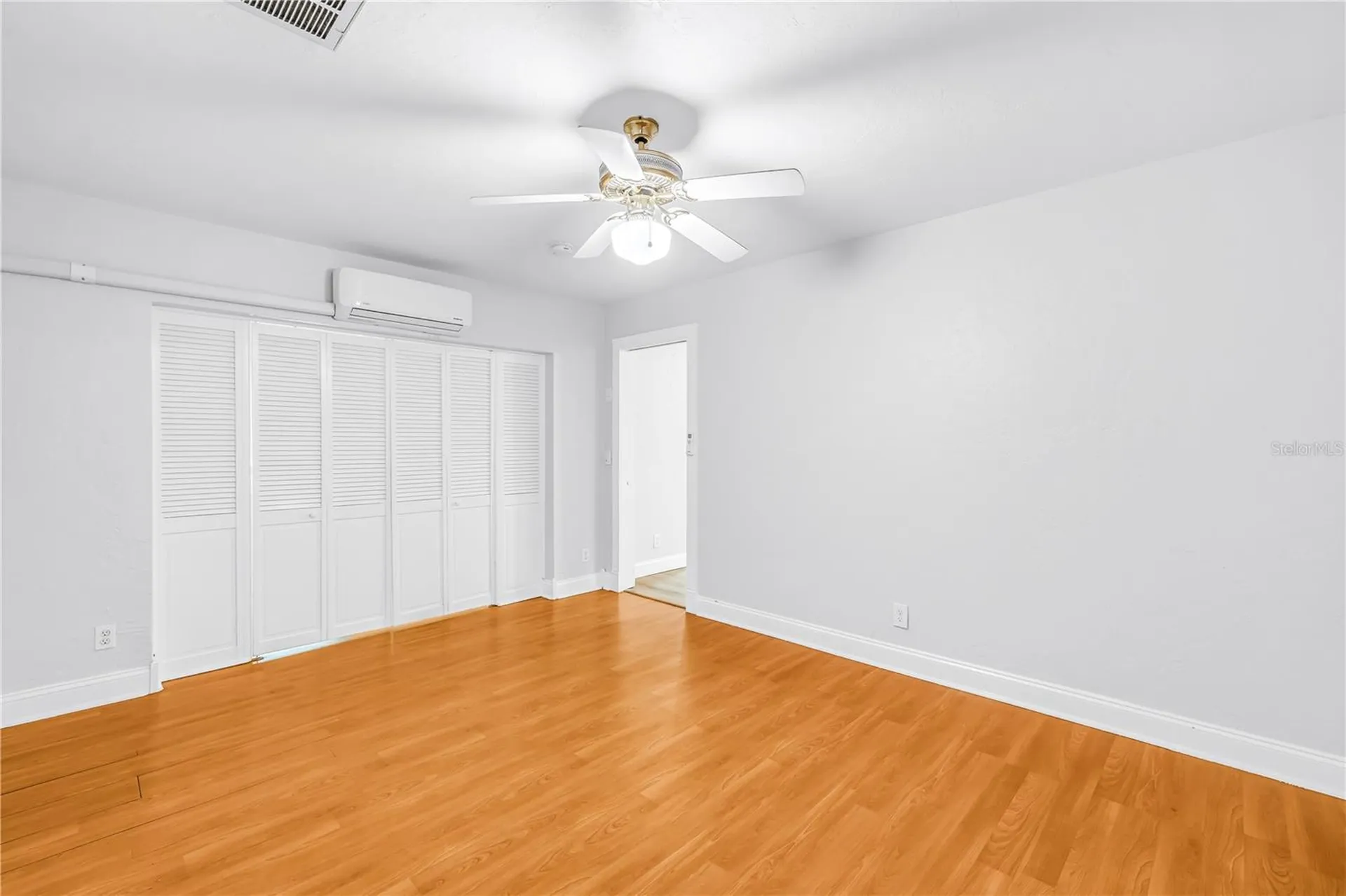 2856 65th Way N St Petersburg FL 33710