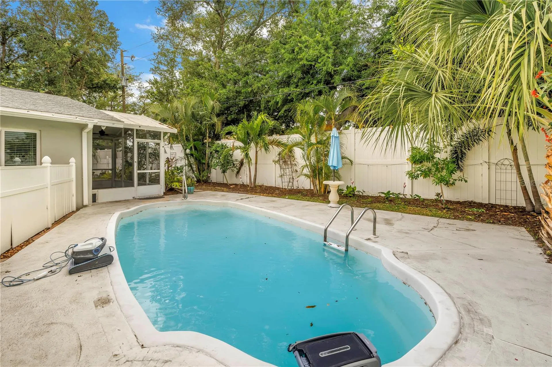 2856 65th Way N St Petersburg FL 33710