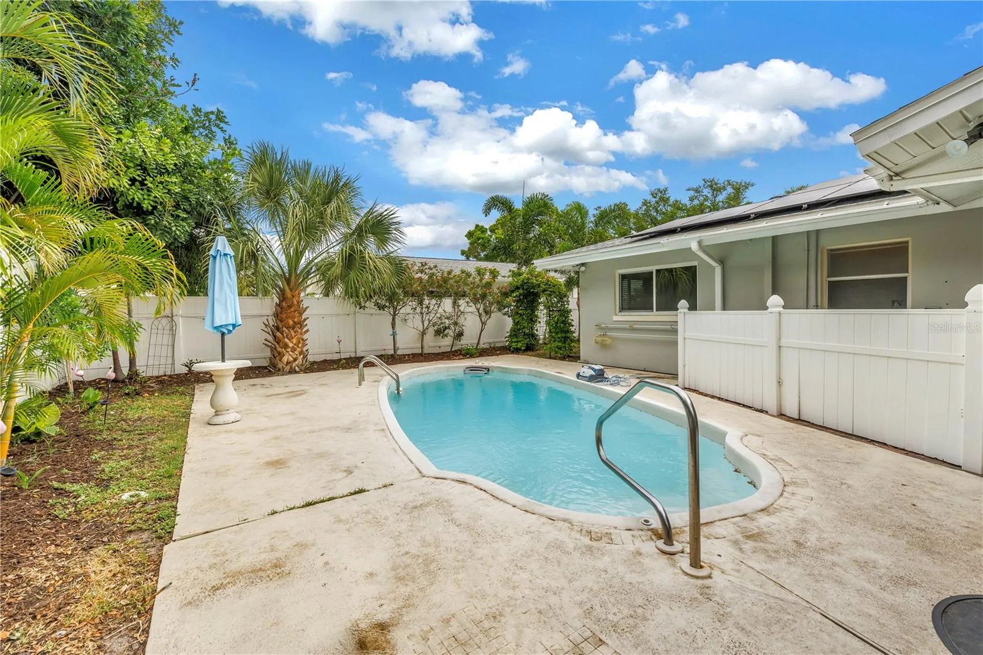 2856 65th Way N St Petersburg FL 33710