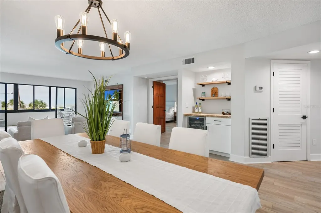 1007 Gulf Drive N Bradenton Beach FL 34217