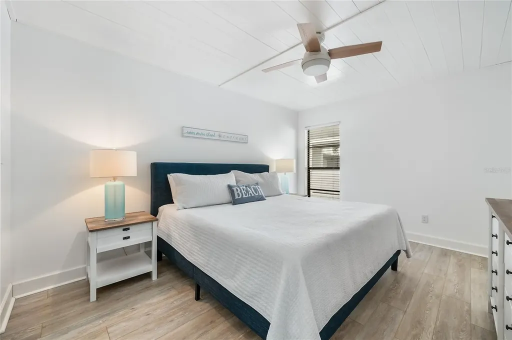 1007 Gulf Drive N Bradenton Beach FL 34217