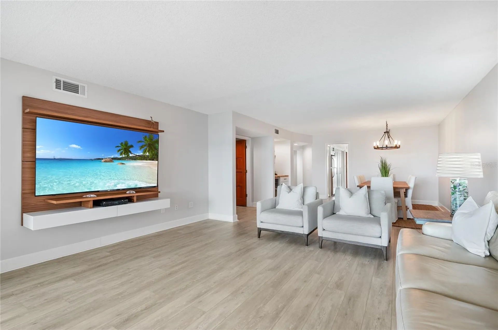 1007 Gulf Drive N Bradenton Beach FL 34217