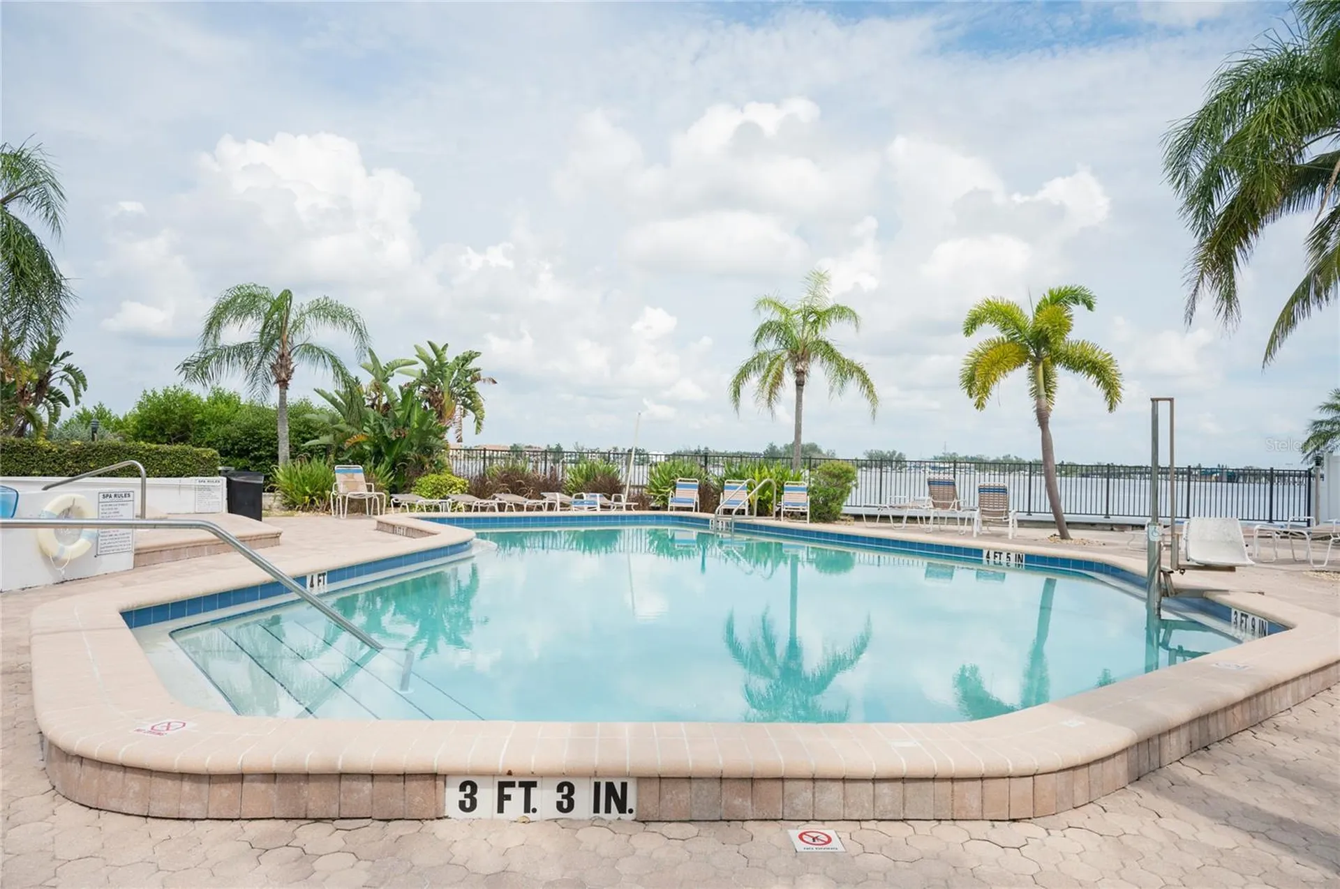 1007 Gulf Drive N Bradenton Beach FL 34217