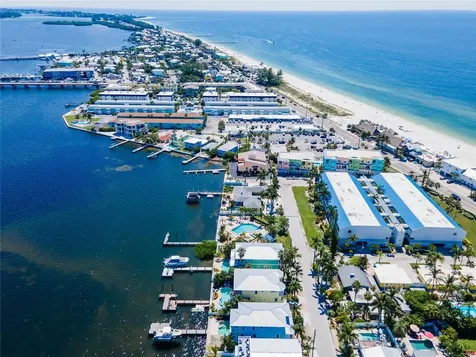 1007 Gulf Drive N Bradenton Beach FL 34217