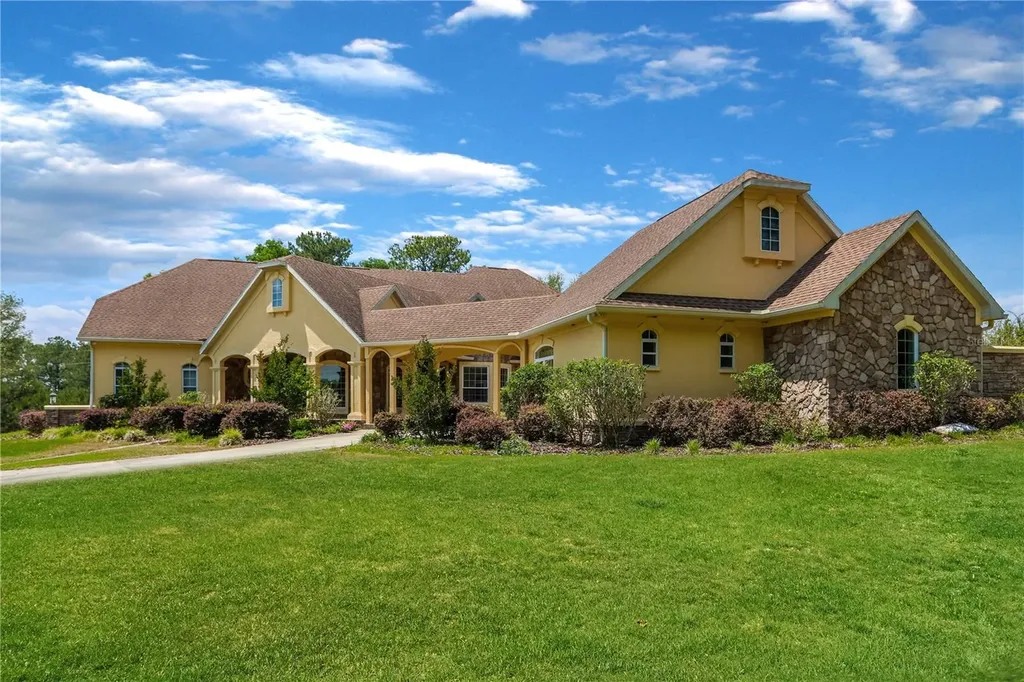 18604 NW 262nd Avenue Alachua FL 32615