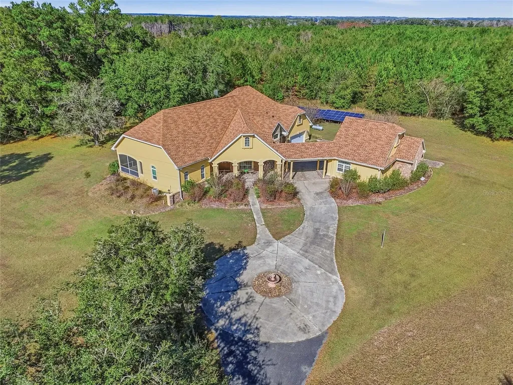 18604 NW 262nd Avenue Alachua FL 32615