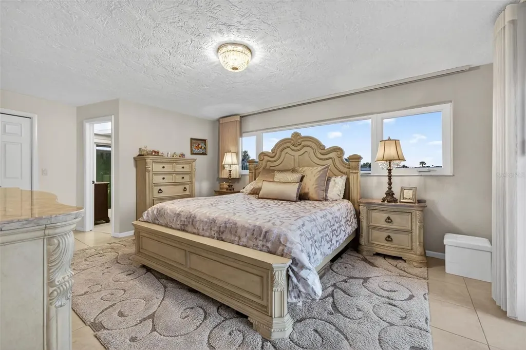4712 Overlook Drive NE St Petersburg FL 33703