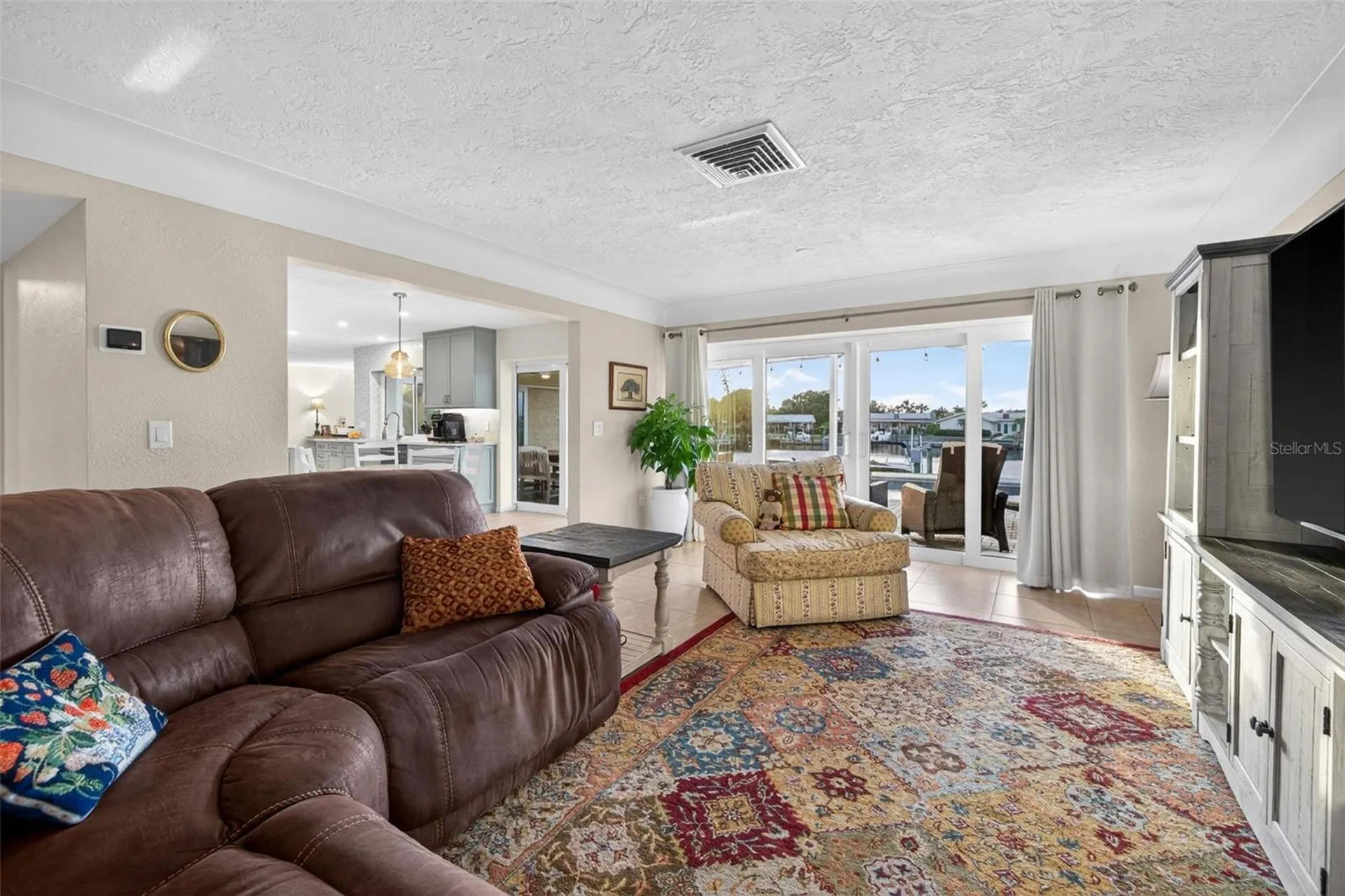 4712 Overlook Drive NE St Petersburg FL 33703